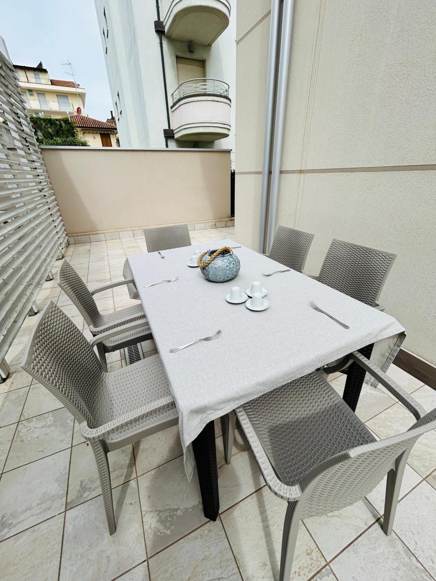 Menotti 3A-Flexrent Abissinia Apartment Riccione Luaran gambar